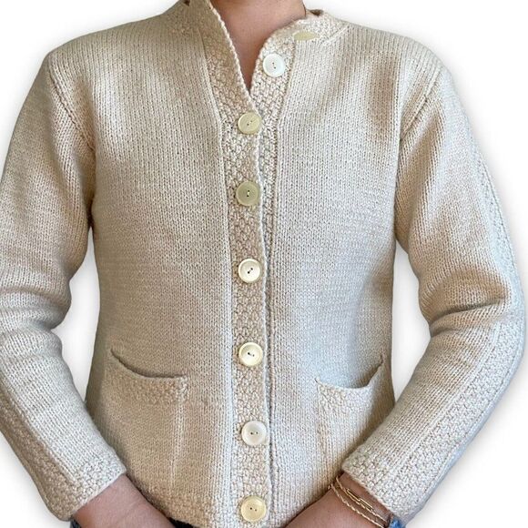 Vintage Womens Hand Knit White Wool Preppy Boxy Fit Handmade Boho Cardigan Sz M - Picture 3 of 6